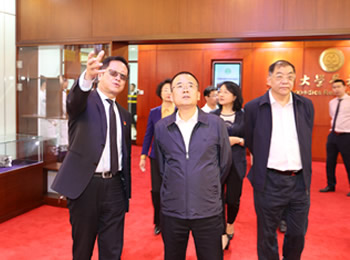 辽宁省副省长孟庆海来院调研指导